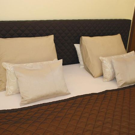 B&B Golden Corner 24 Mechelen Luaran gambar